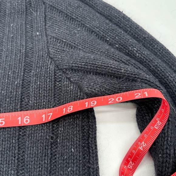 Women’s Moda Intl Silk Angora Rabbit Blend Chunky Knit Gray Sweater Size M - Picture 7 of 9